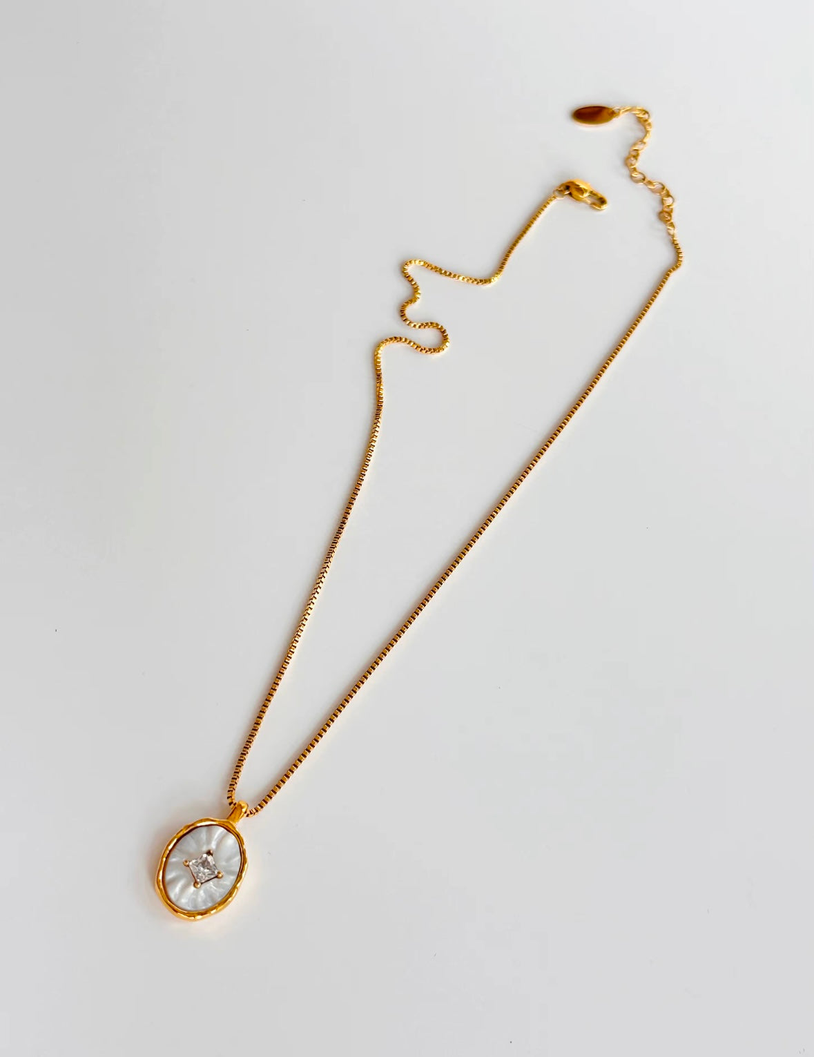 The Mother of Pearl Necklace