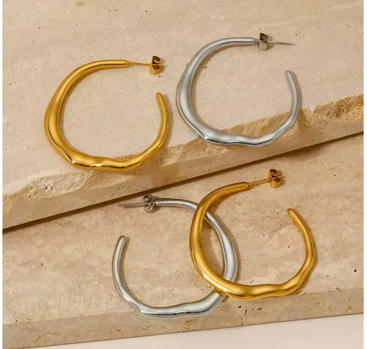 The Tidal Wave Hoops