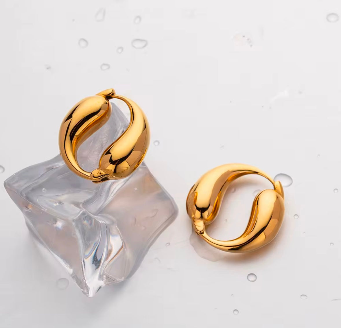 The Serra Earrings