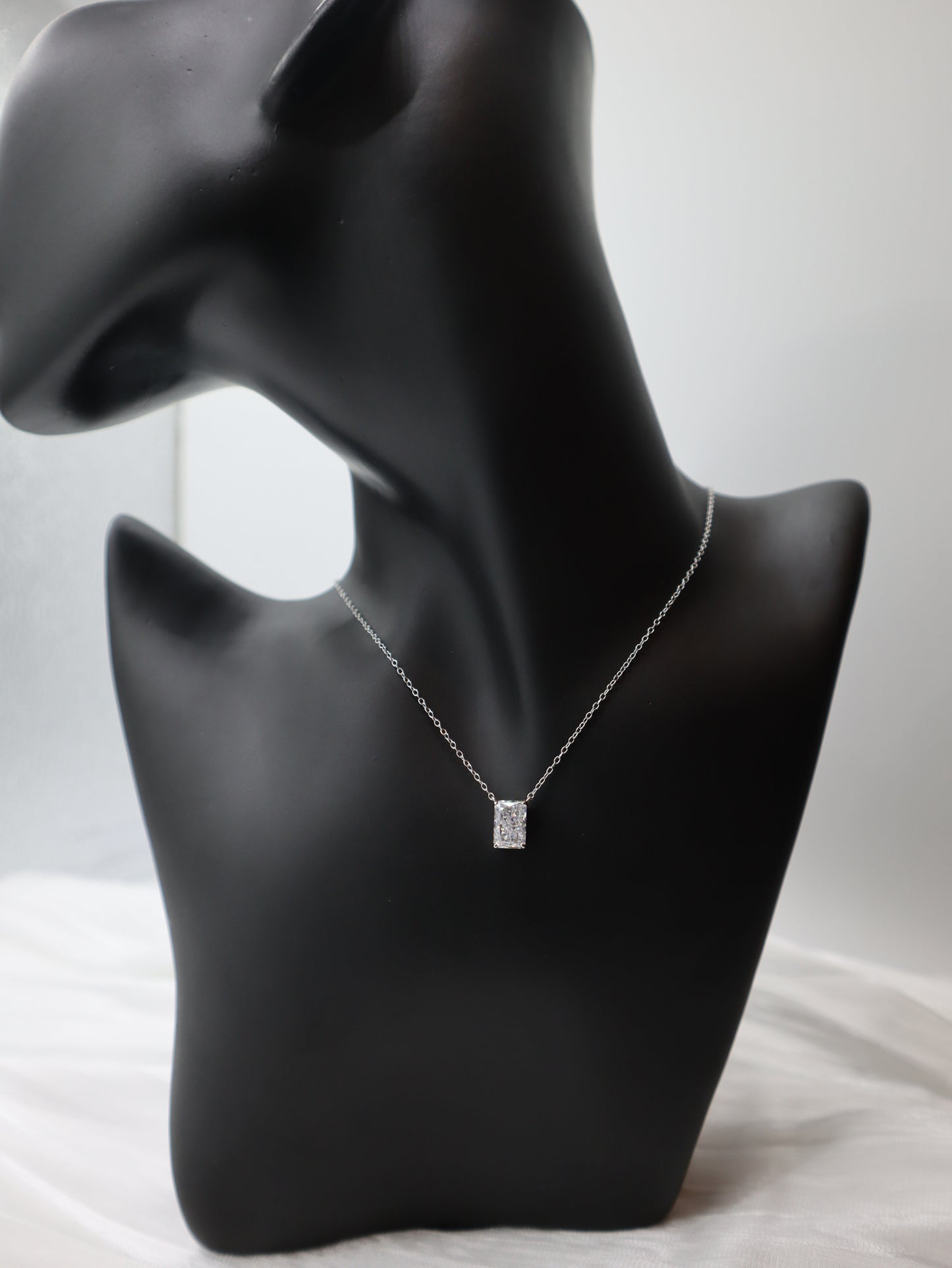 The Elysian Spark Necklace