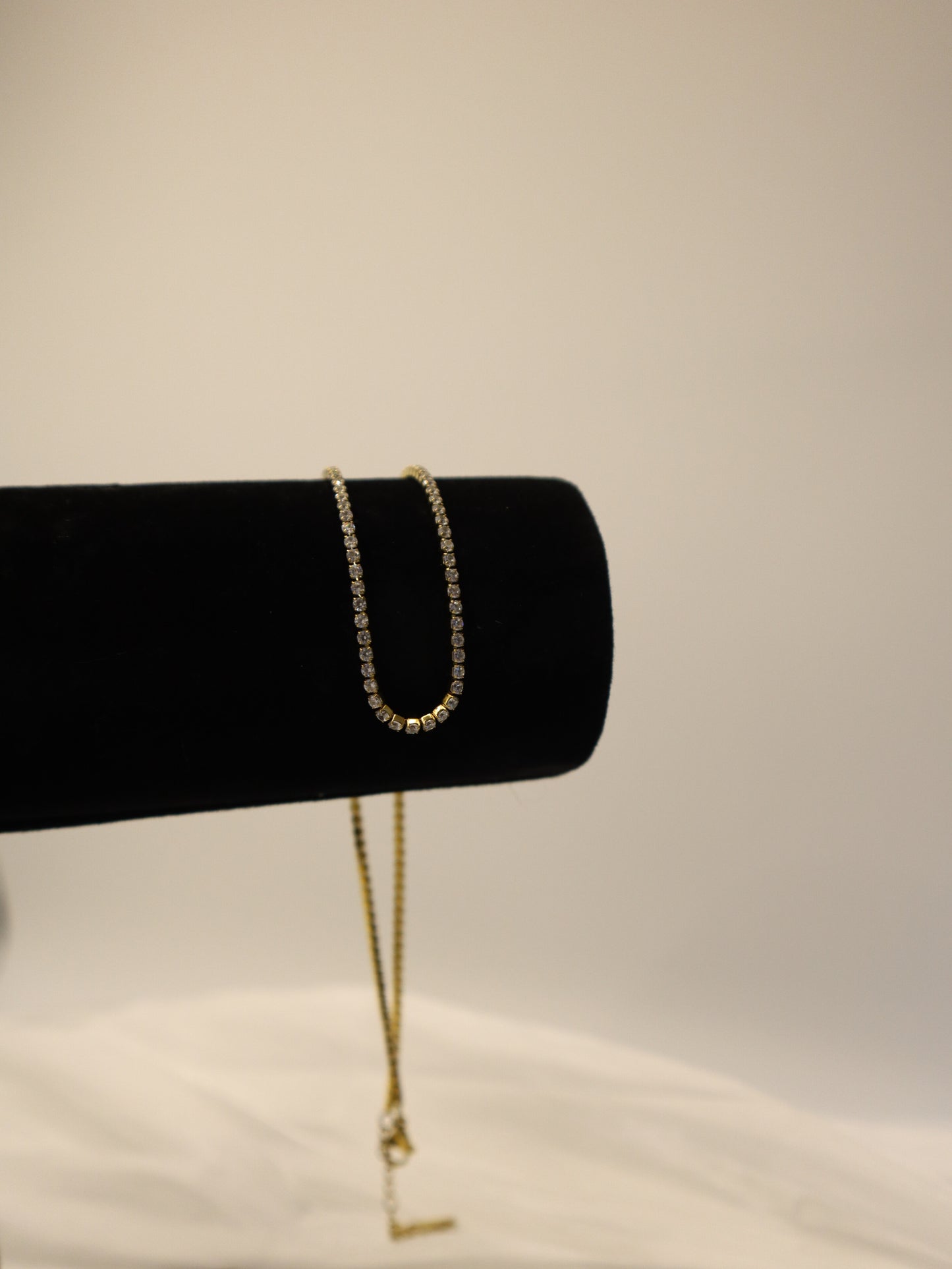 The Gleam Necklace
