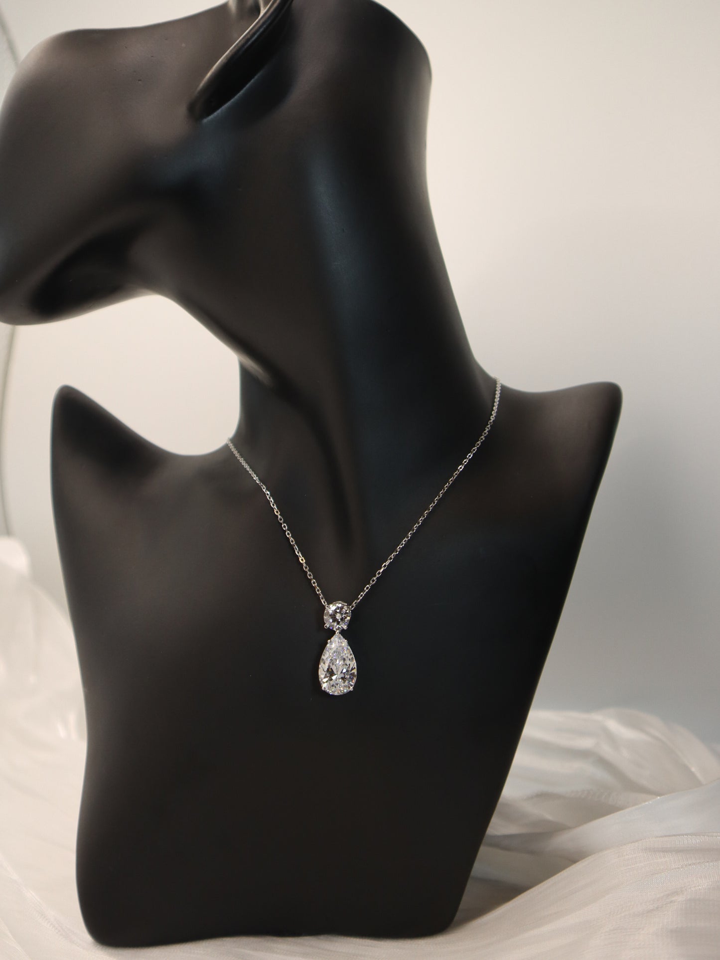 The tear of Light Necklace
