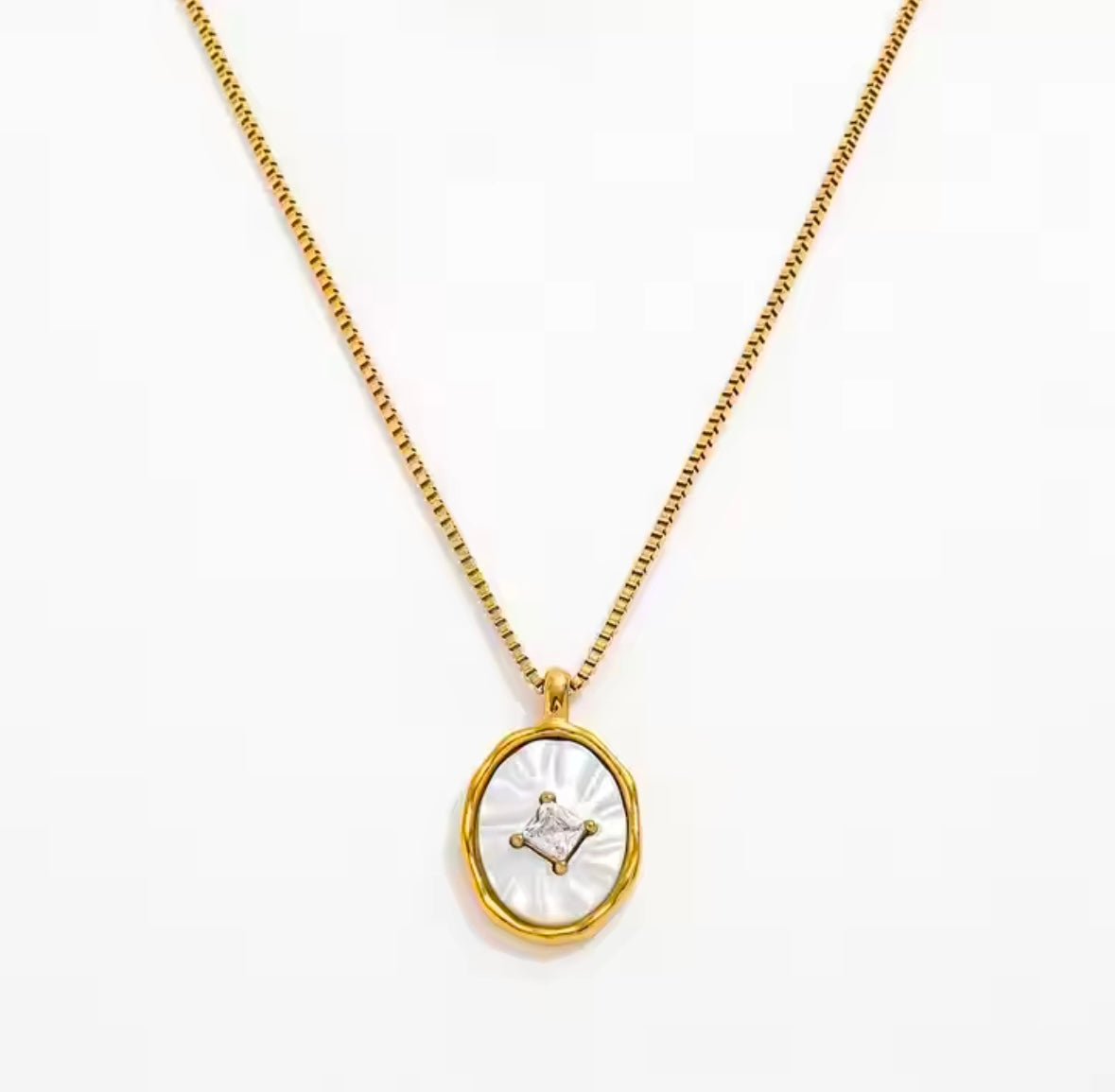 The Mother of Pearl Necklace