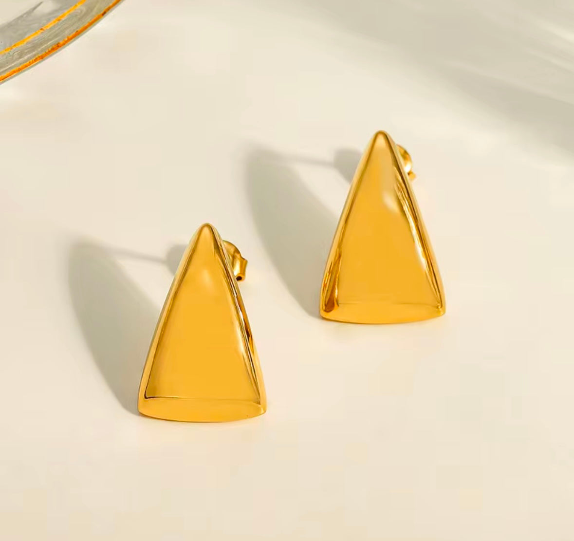 The Solara Peak Earring