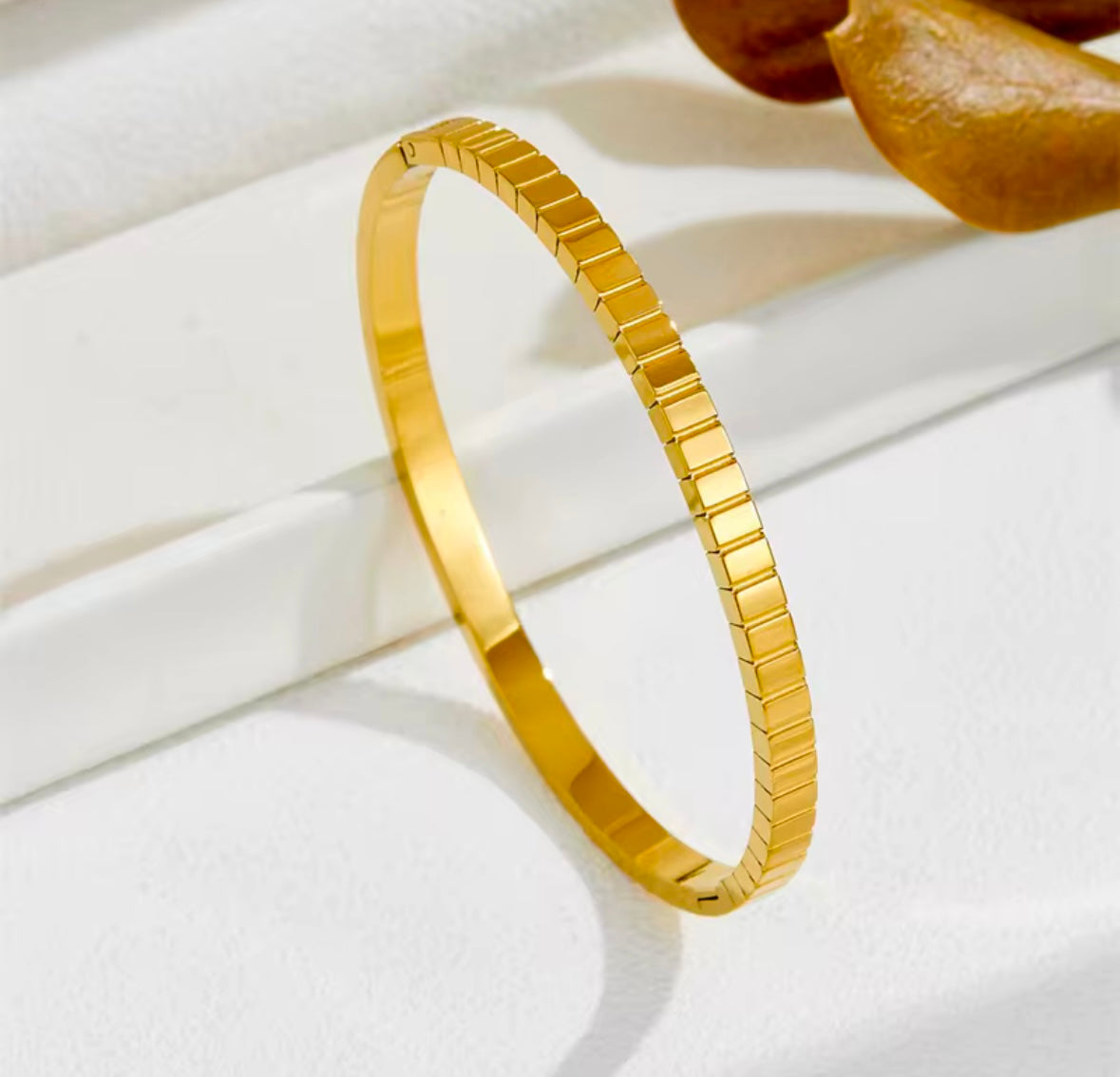 The Lumetra Bangle