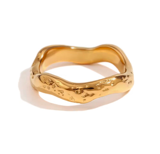 The Wave Textured Ring