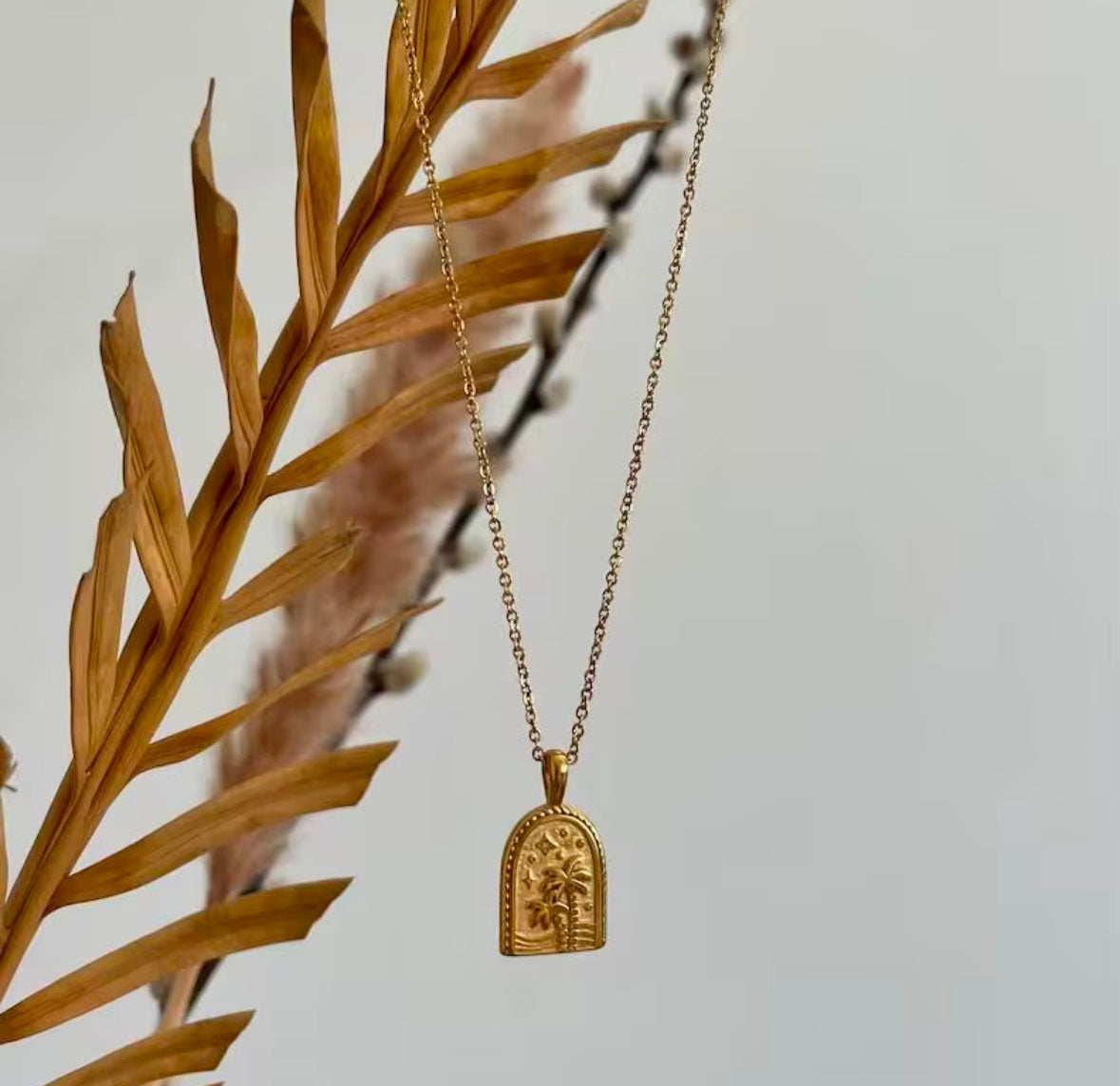 The Dune Palm Necklace