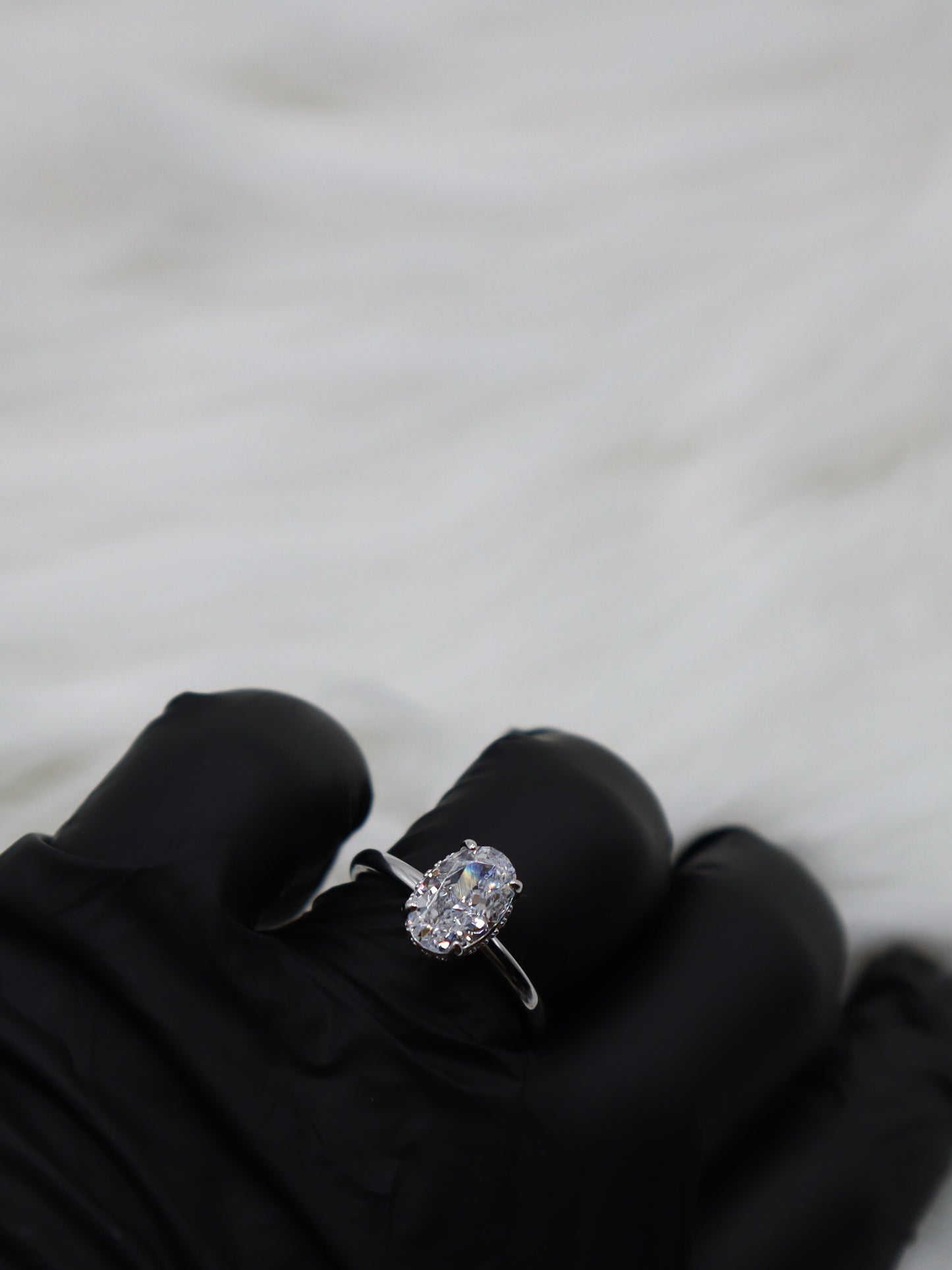 The Clara Oval Ring
