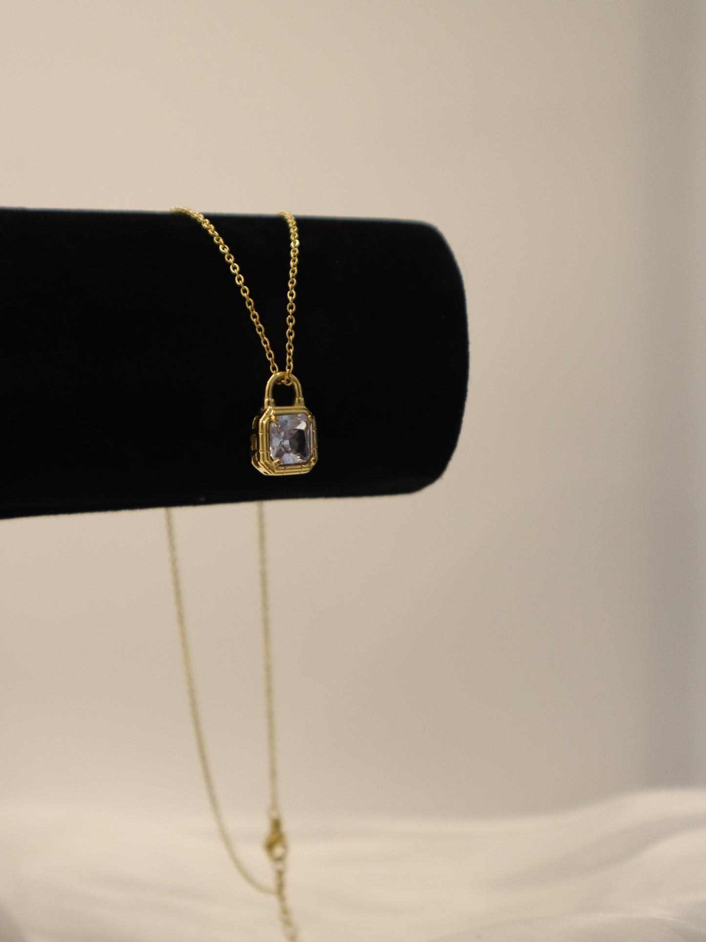 The Lockette Necklace