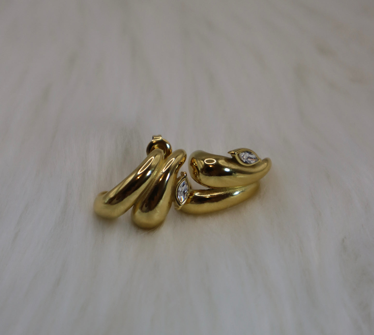 The Nova Curl Earring