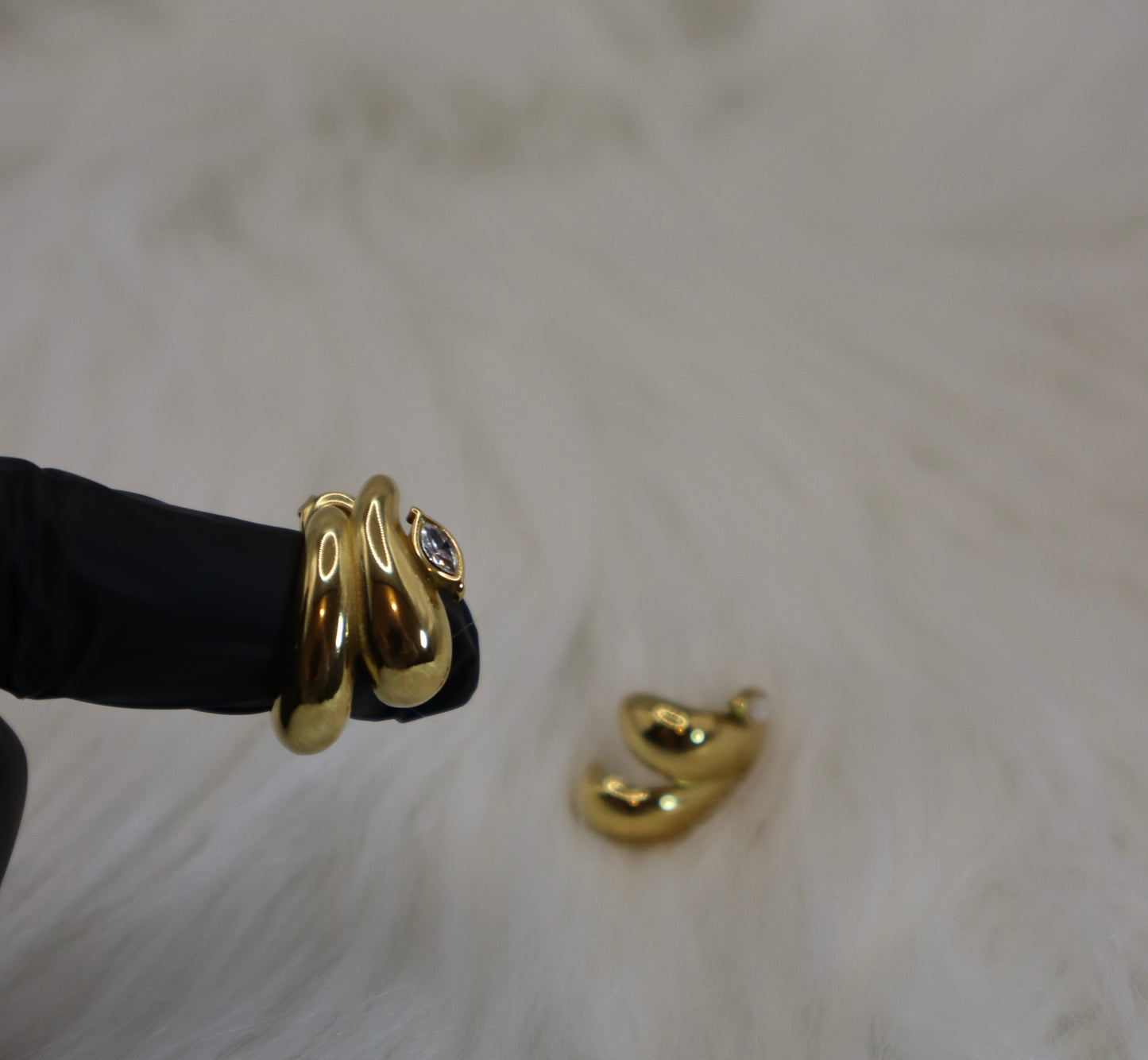 The Nova Curl Earring