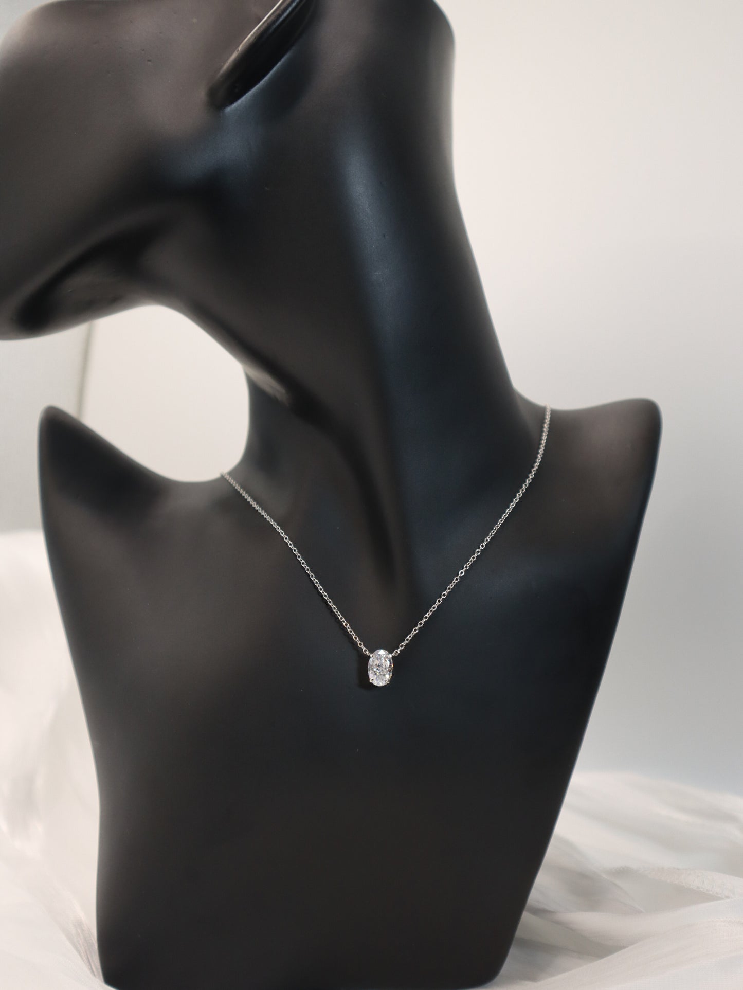 The Luna Oval Necklace